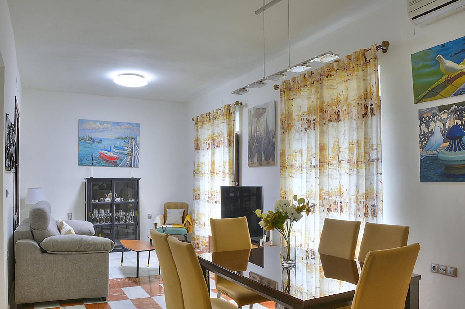 Piso Deluxe Argote Apartment Севиля Екстериор снимка